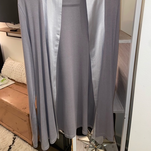 Pj Harlow Grey Pajama robe. Never worn. XS - Picture 2 of 4